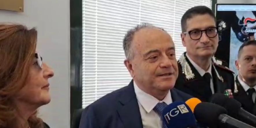 gratteri napoli camorra