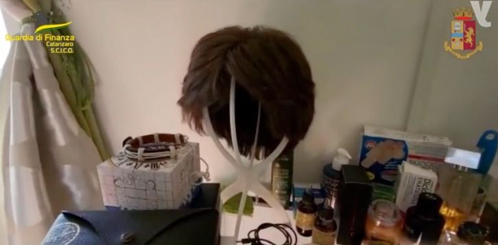 A spasso per Roma con la parrucca. Le ultime ore in fuga del narcotrafficante