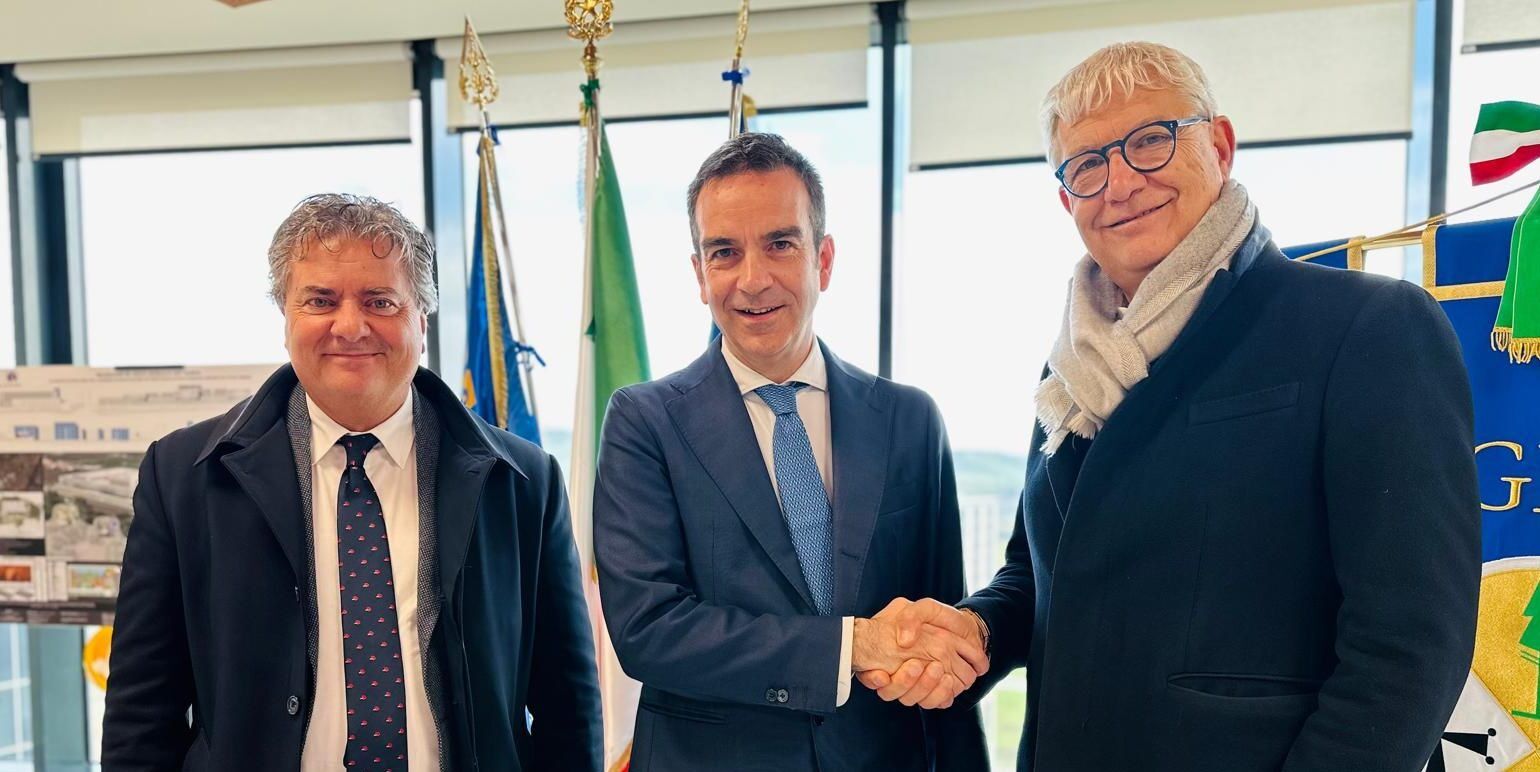 Stadio di Catanzaro, la Regione stanzia i primi tre milioni per l’adeguamento – VIDEO