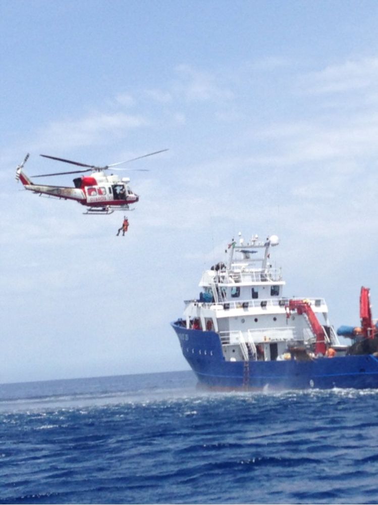 Mare grosso e forte vento, salvati alcuni diportisti