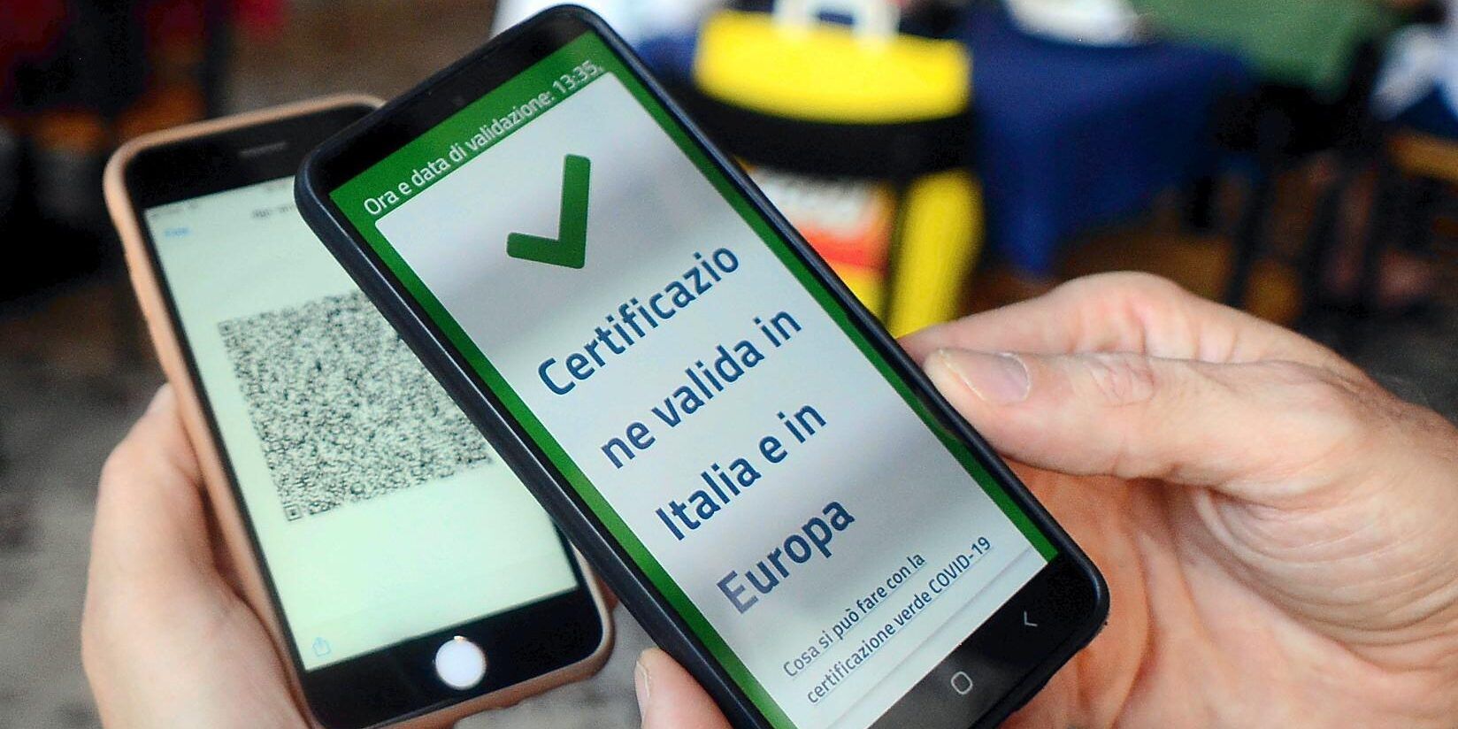 Da febbraio, Green pass illimitato per vaccinati con tre dosi e guariti