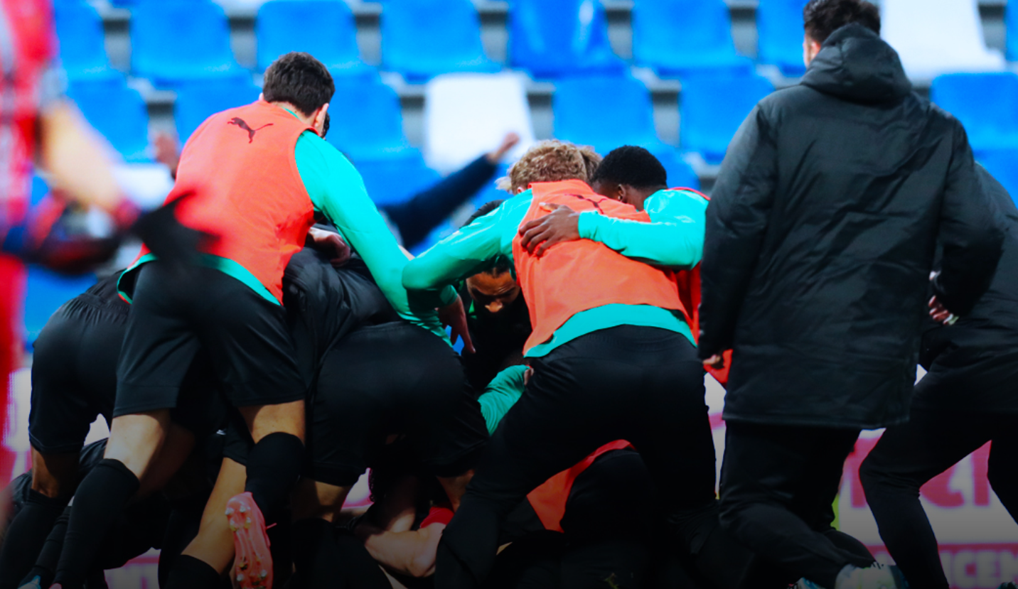 Il Cosenza spreca e il Sassuolo lo castiga: finisce 2 a 1