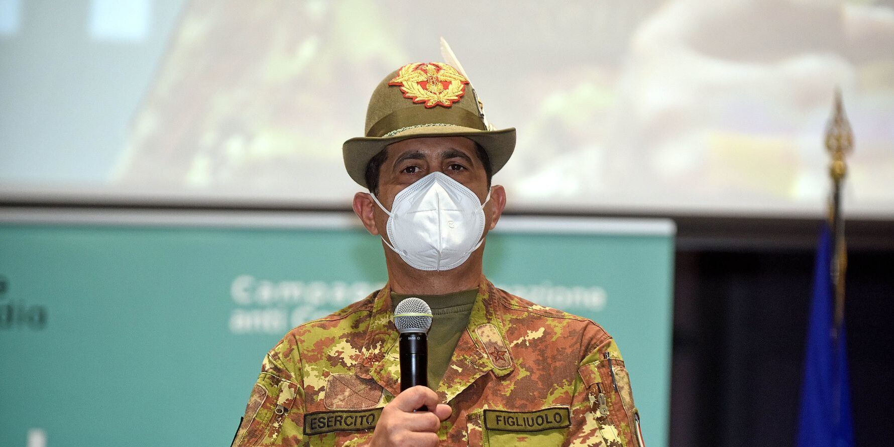 Vaccini, Figliuolo: «Dal 1 marzo quarta dose per i soggetti fragili»