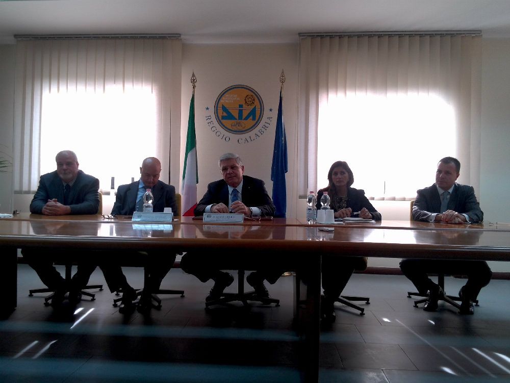 La promessa di De Felice: «Guerra continua ai clan»