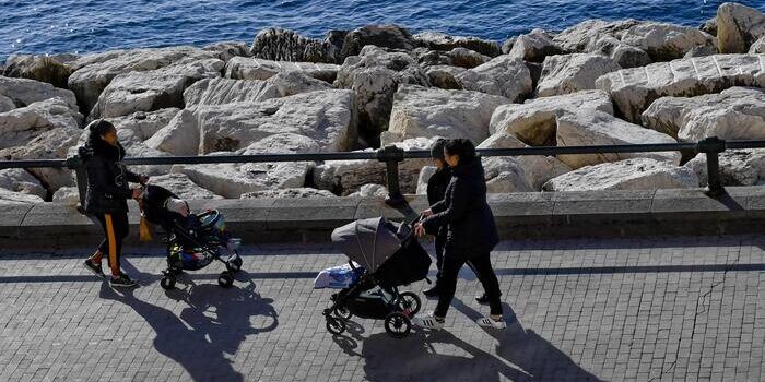 Maternità, Calabria 18esima tra le regioni “amiche delle mamme”. Quinta nella dimensione demografica