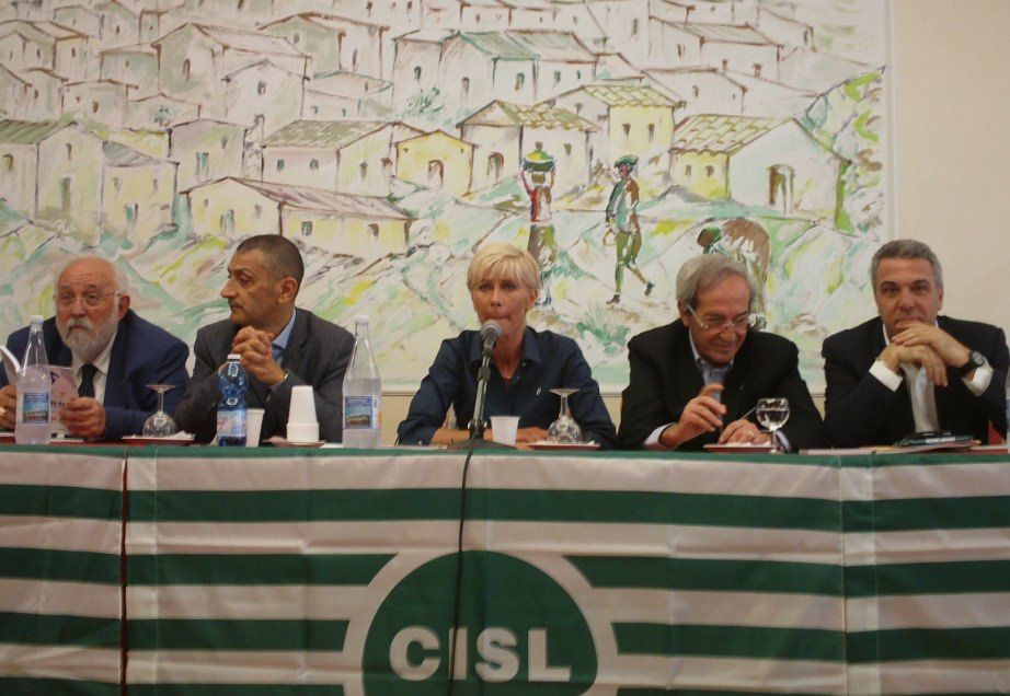 Un "patto" per rilanciare l'economia della Calabria