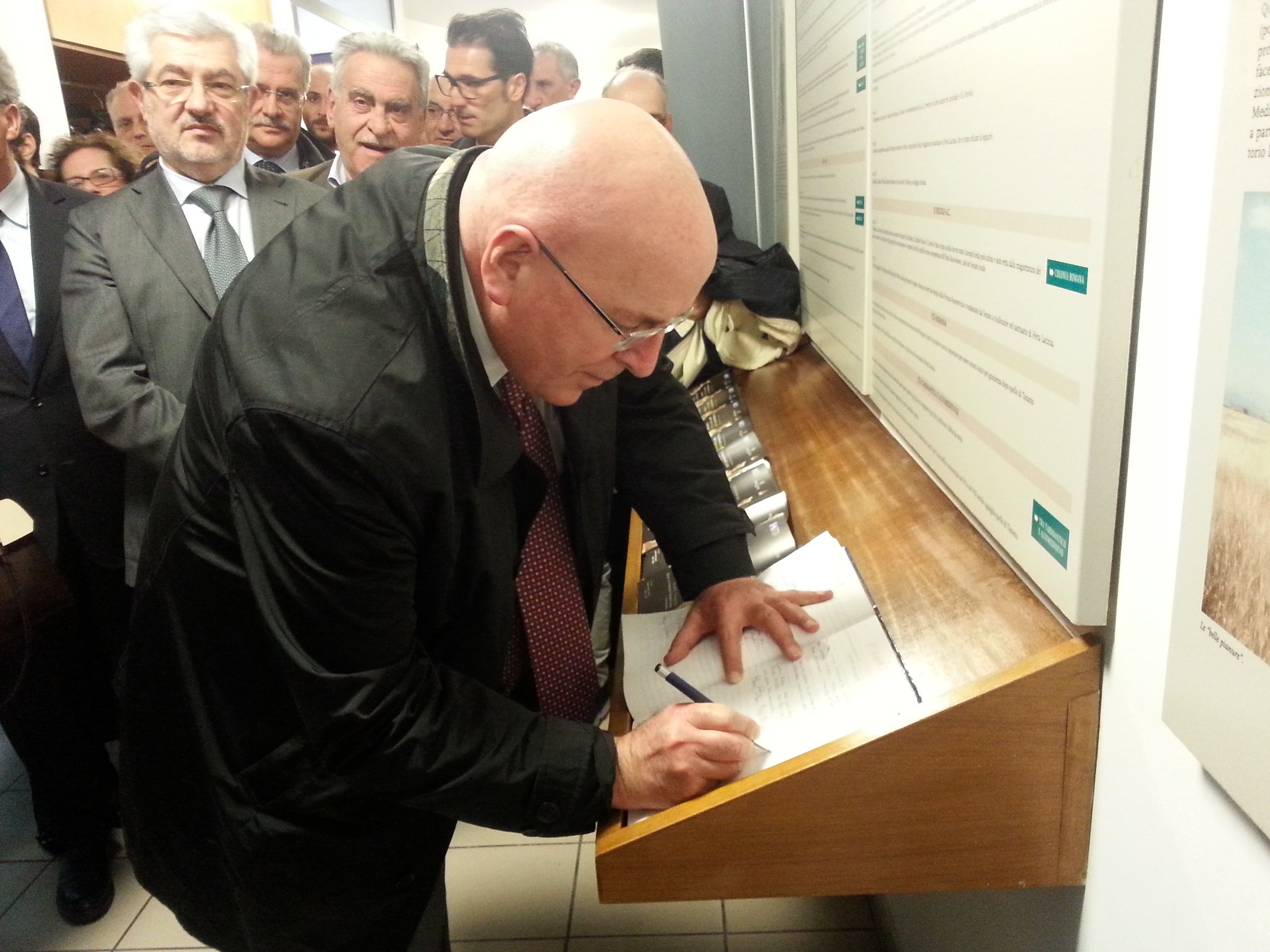 Crotone, al Museo archeologico la mostra del maestro orafo Affidato