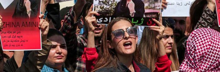 Iran, arrestati 739 manifestanti dopo la morte di Mahsa