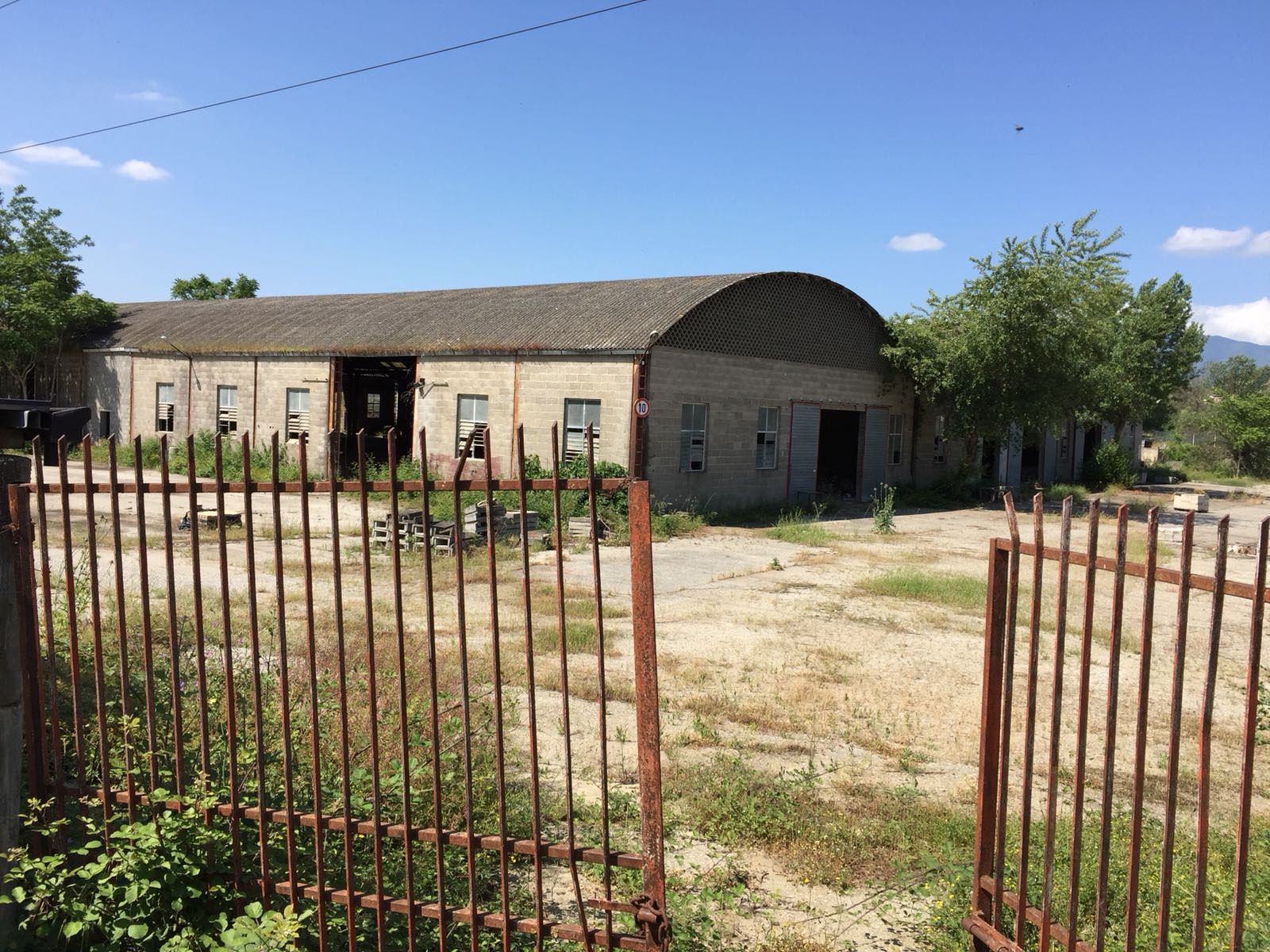 Rose, l'ex Mattonificio preoccupa i Cinquestelle