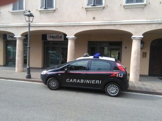 Modena, arrestati tre reggini per rapina