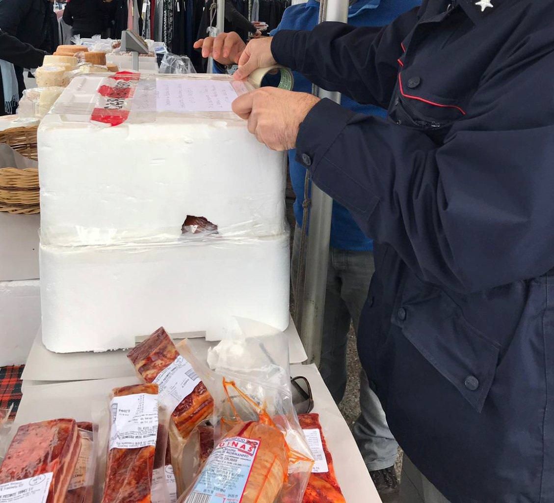 Montalto, sequestrati 100 kg di prodotti alimentari senza etichettatura