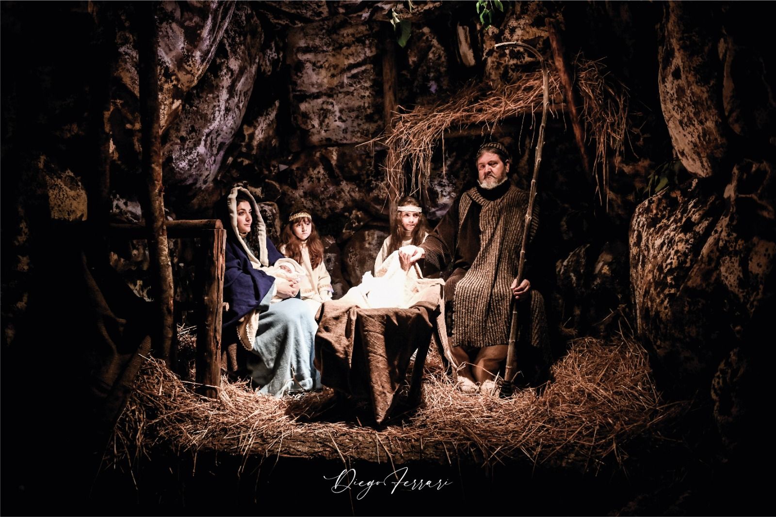 Panettieri, conto alla rovescia verso la 20esima edizione del presepe vivente – FOTO