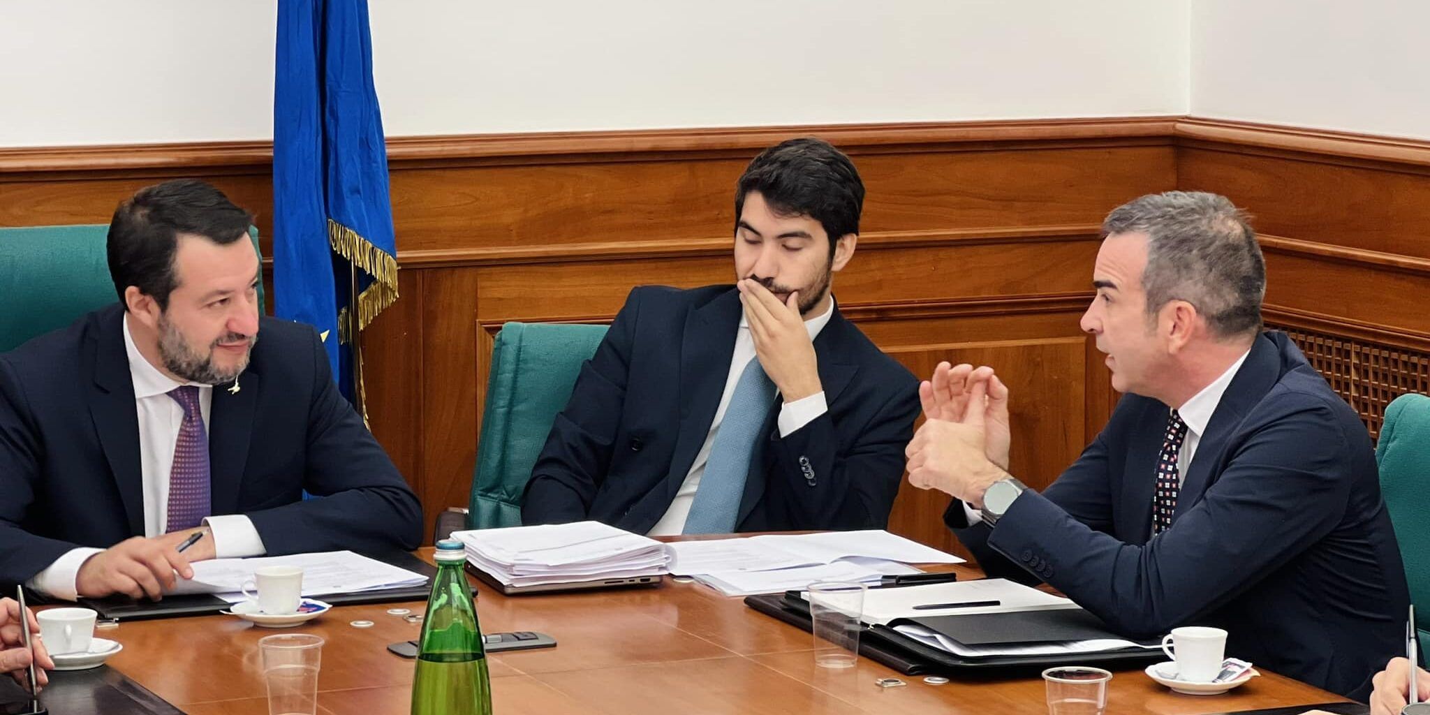 Giunta, nuovo assessore in  quota Lega: primo contatto tra Salvini e Occhiuto