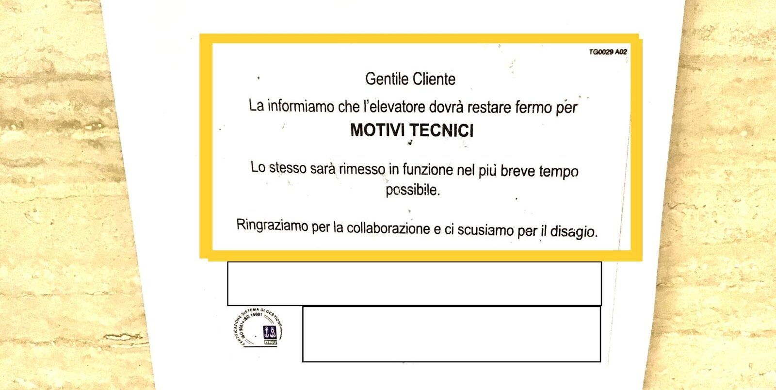 Regione, ascensori fuori uso alla Cittadella. «Un visitatore colto da malore non riusciva a raggiungere l’ambulatorio»