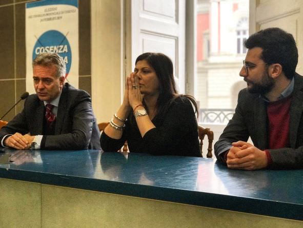 «Il governo vuole cancellare il Sud, si fermi questo scempio»