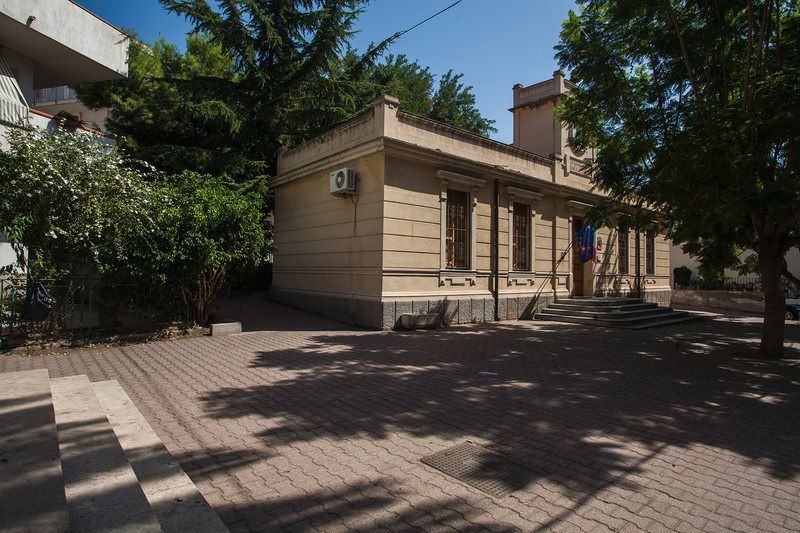 Usava l'auto del Comune come fosse sua, condannato sindaco