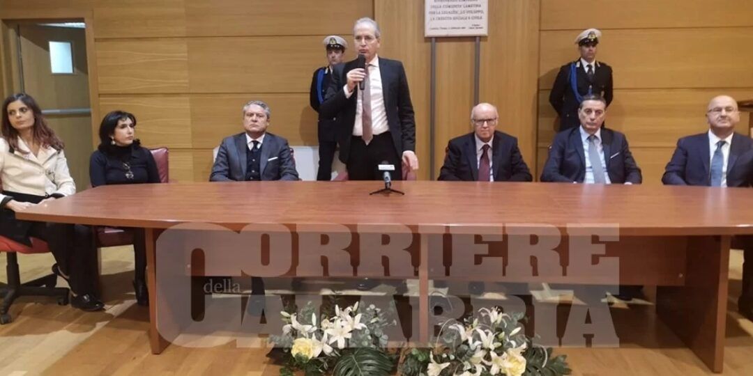 Lamezia, rinviato il voto nelle quattro sezioni contestate