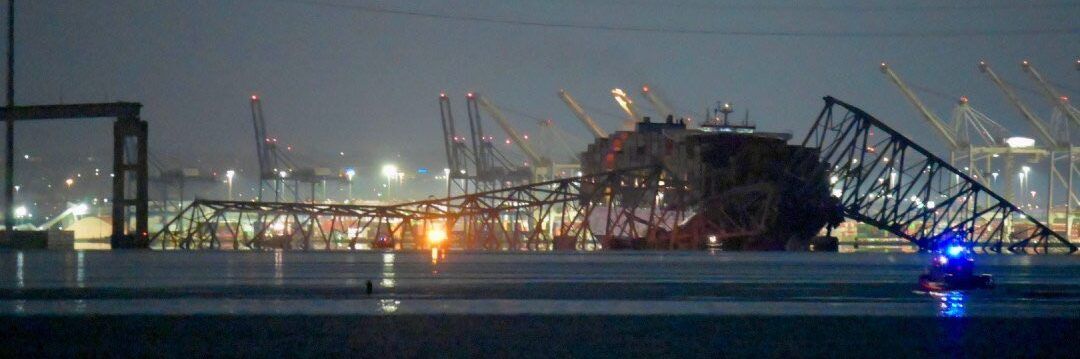 Usa, urto di una nave cargo: crolla un ponte a Baltimora – VIDEO