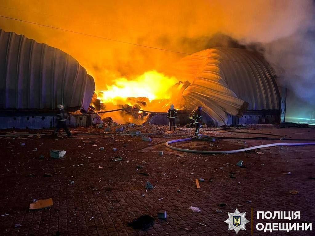 Kiev: «Nuovo attacco a Odessa, bruciate tonnellate di cereali»