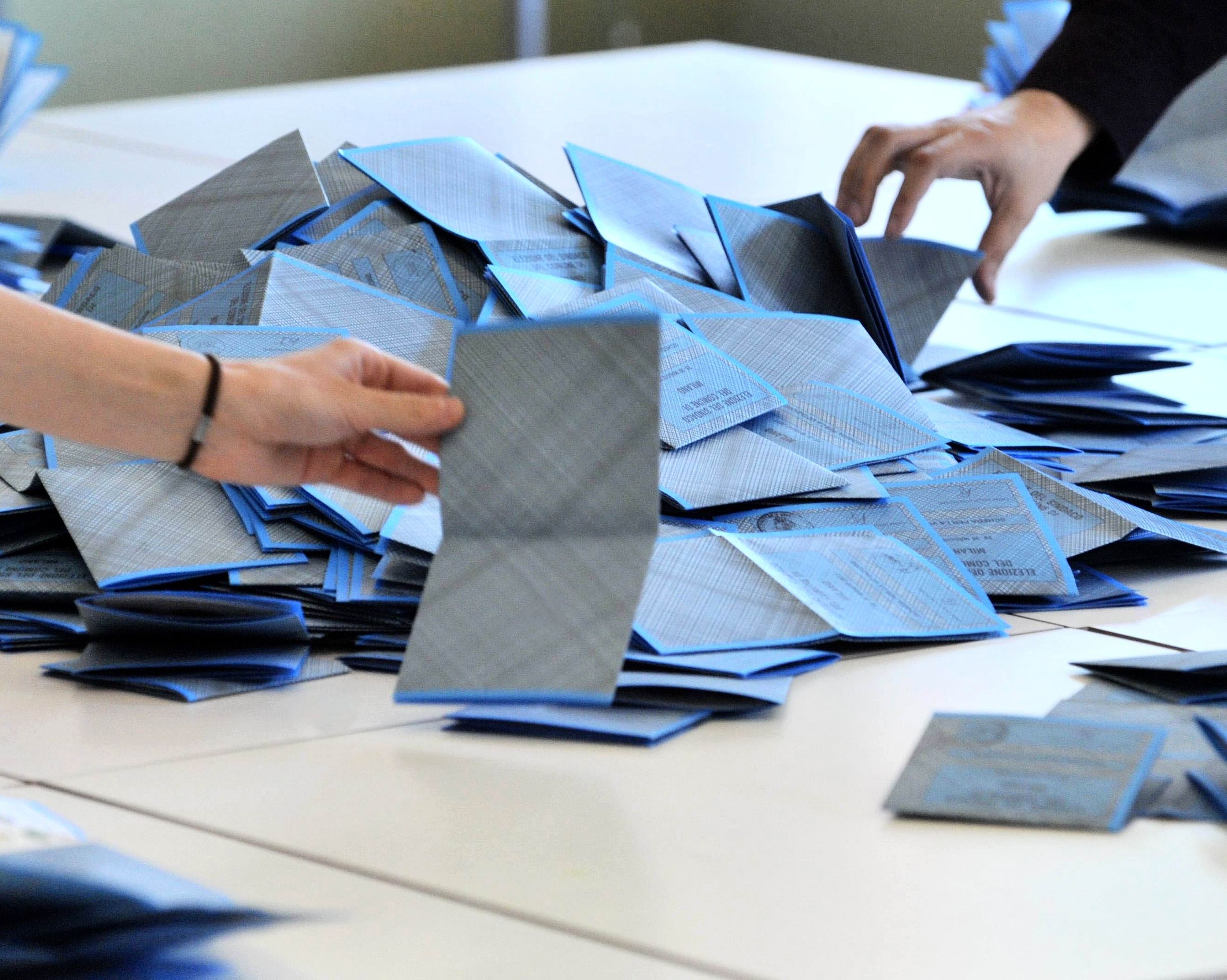 COMUNALI 2016 | “Impresentabili” fuori dai Consigli