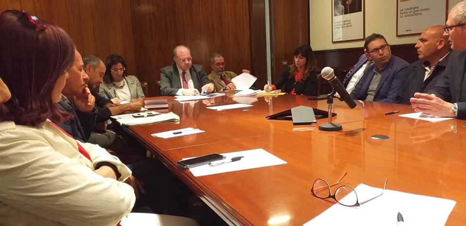 Lsu-lpu, per i sindacati «indicazioni positive». Ma si dividono sul sit-in