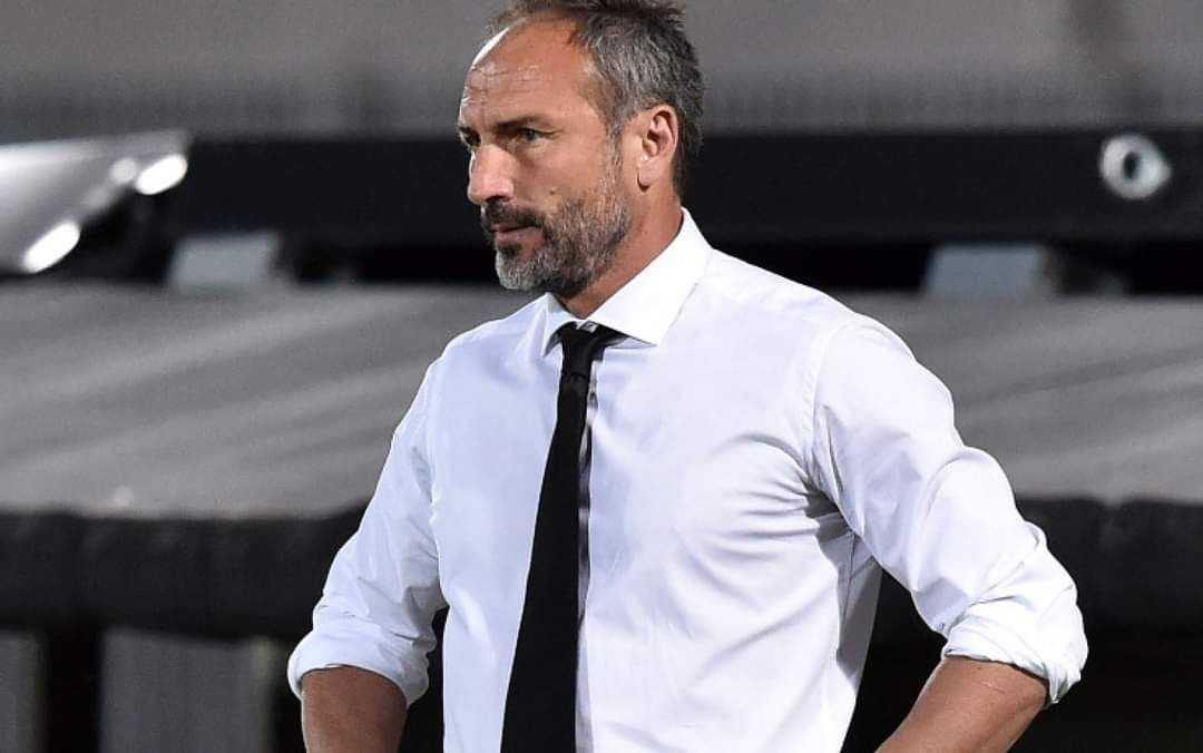 Cosenza Calcio, fiducia in Dionigi. «Avanti insieme anche a Frosinone»