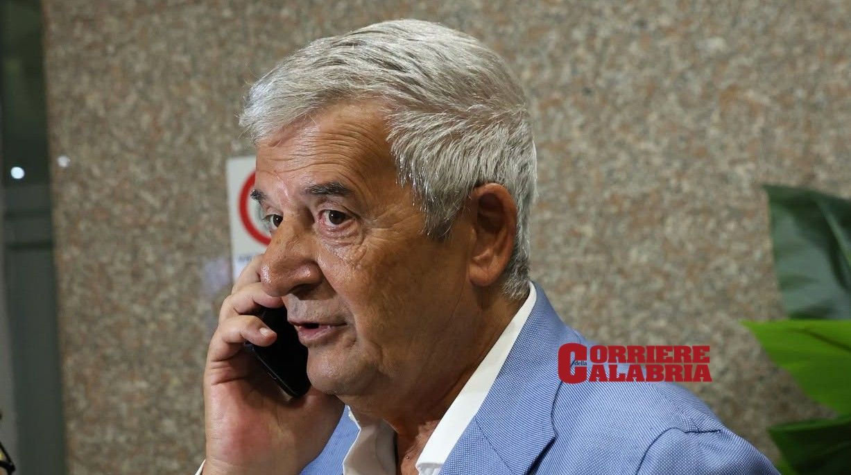 Nuovi assetti della sanità, De Salazar resta all’Ao di Cosenza: Angelo Vincenzo Sestito nuovo Dg dell’Asp bruzia