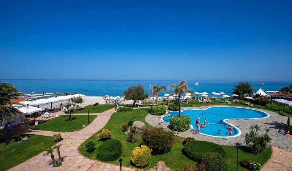 Villaggi turistici in Calabria: vacanze sicure a due passi da Tropea