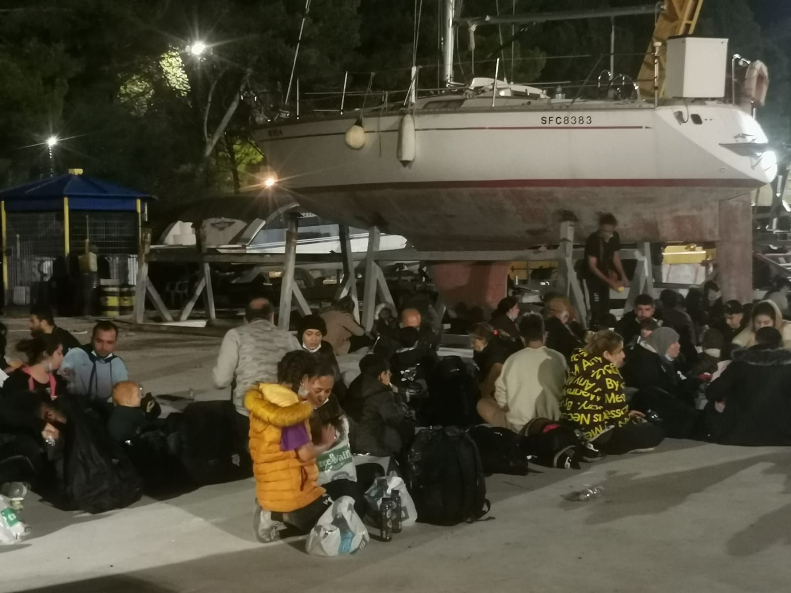 Roccella Ionica, riprendono gli sbarchi: arrivate 96 persone