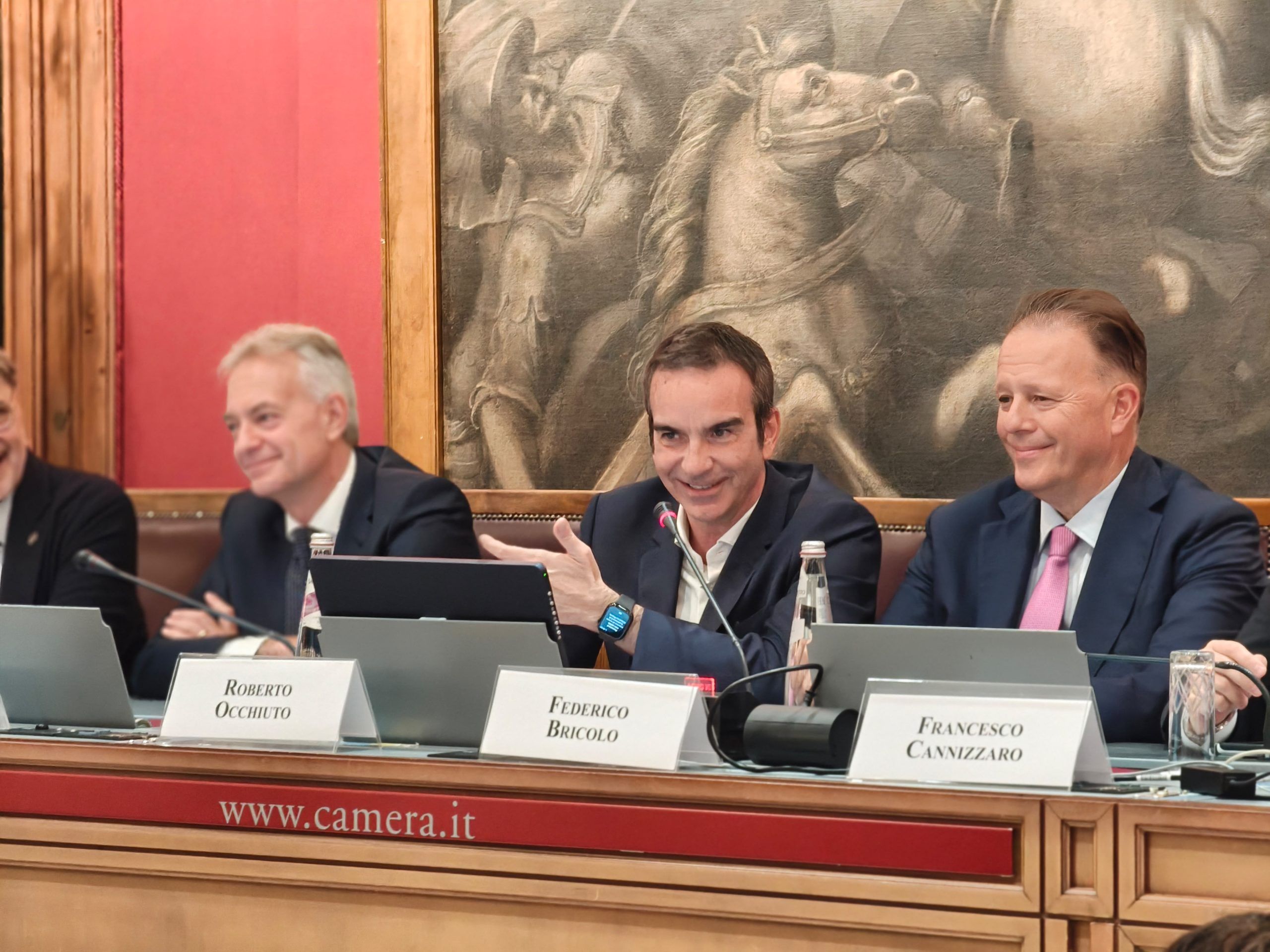 La Calabria del vino alla Camera: quest’anno “Vinitaly and the City” raddoppia tra Sibari e Reggio