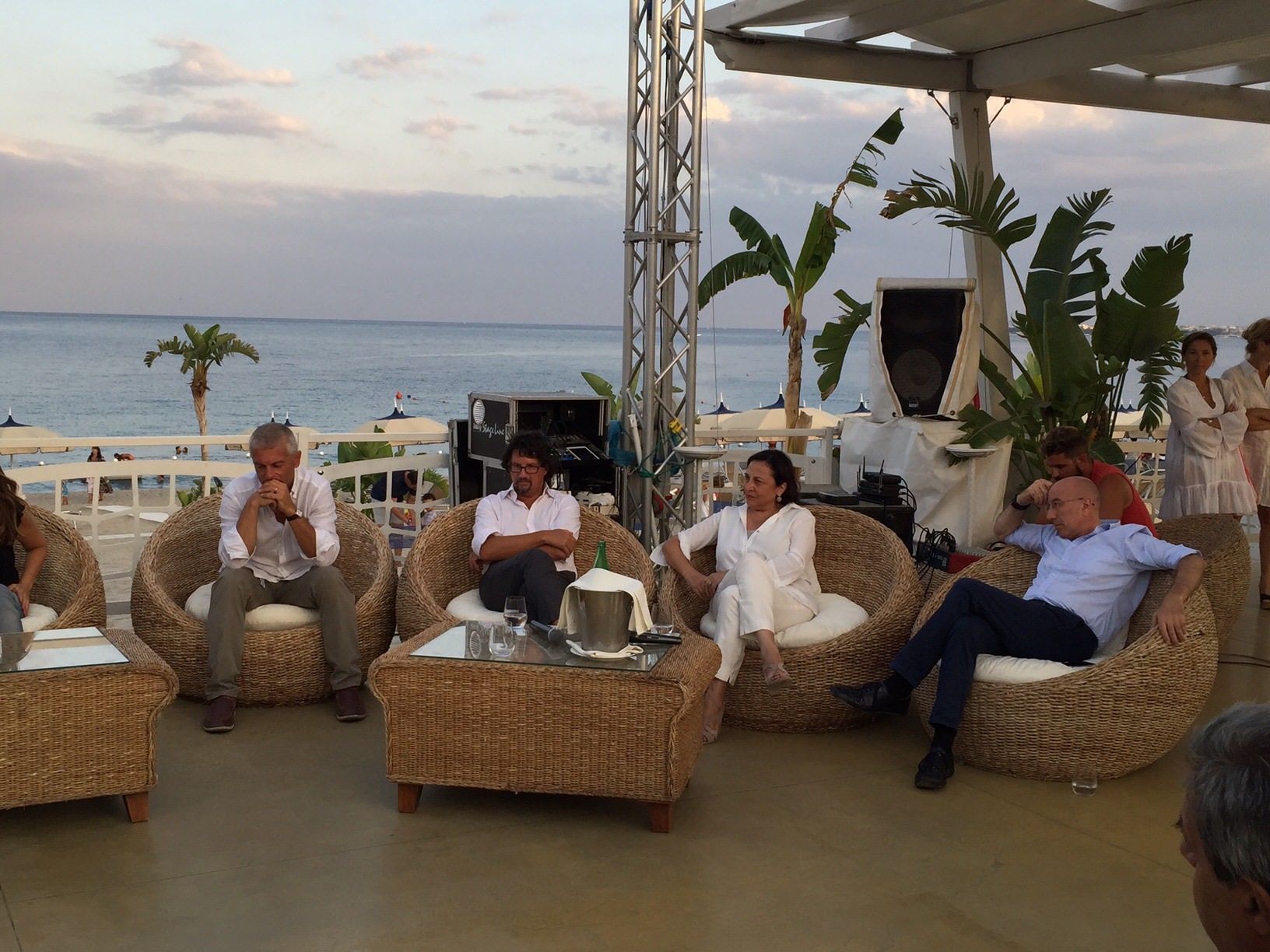 «Spezzare il legame perverso tra politica e burocrazia»