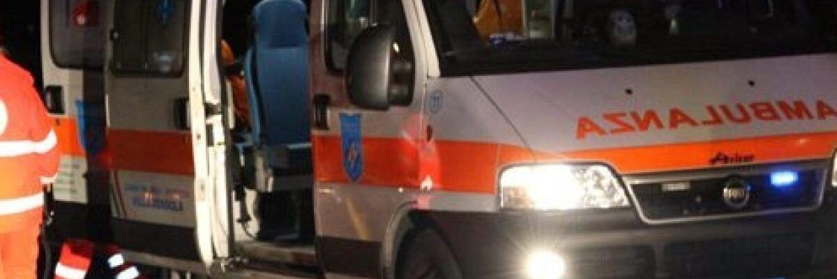 Cade da una scogliera mentre pesca, turista muore nel Sassarese