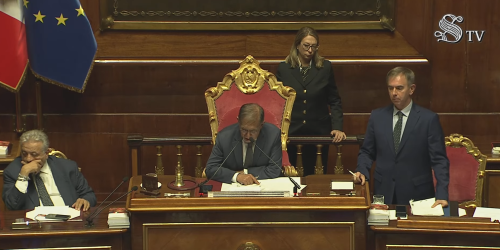 ok piano usa voto senato