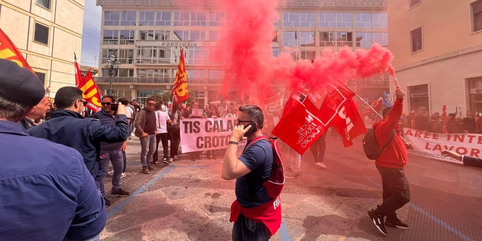Tirocinanti, continua la protesta: il 7 giugno sit-in a Cosenza