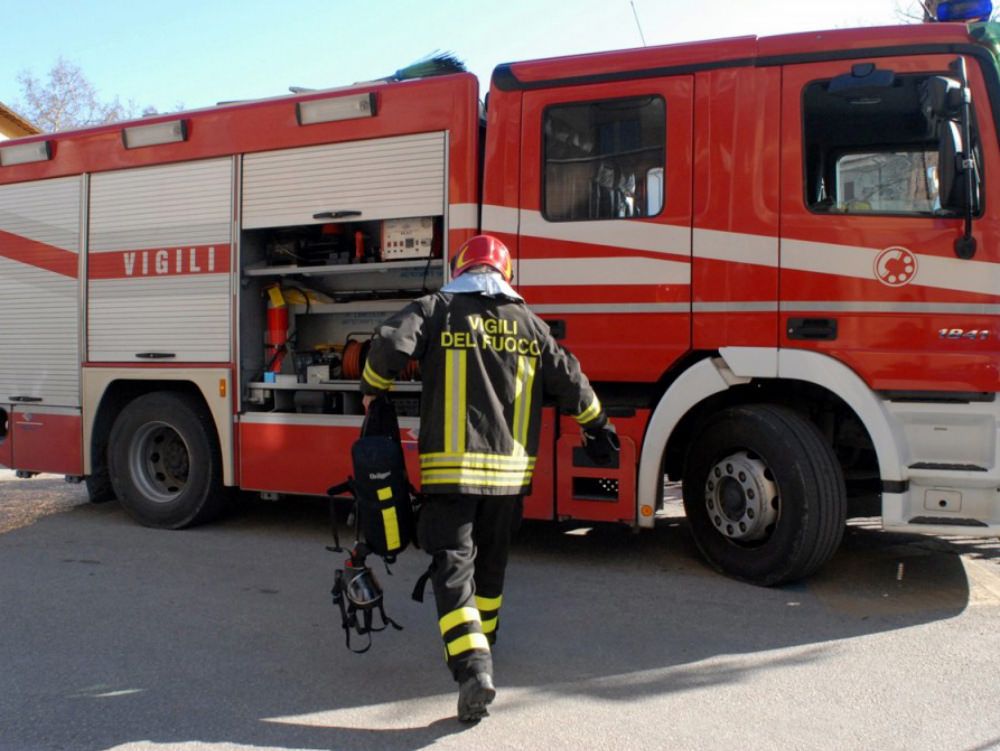 Va a fuoco lo scaldino, evacuata scuola elementare
