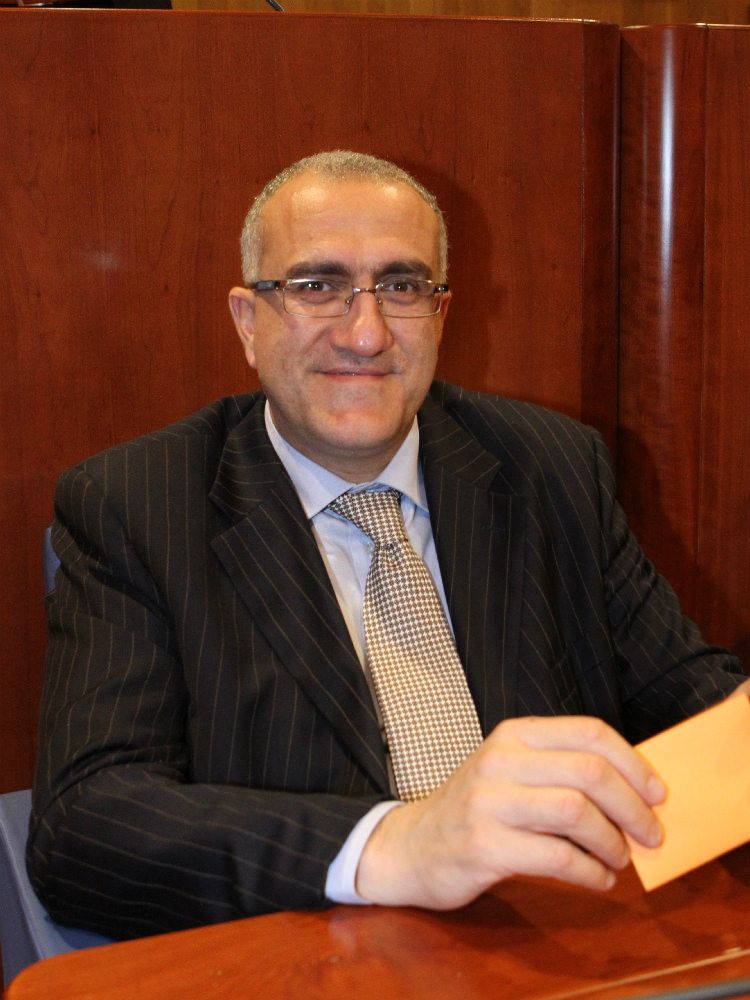 Pd, ecco il documento a sostegno della candidatura di Maiolo