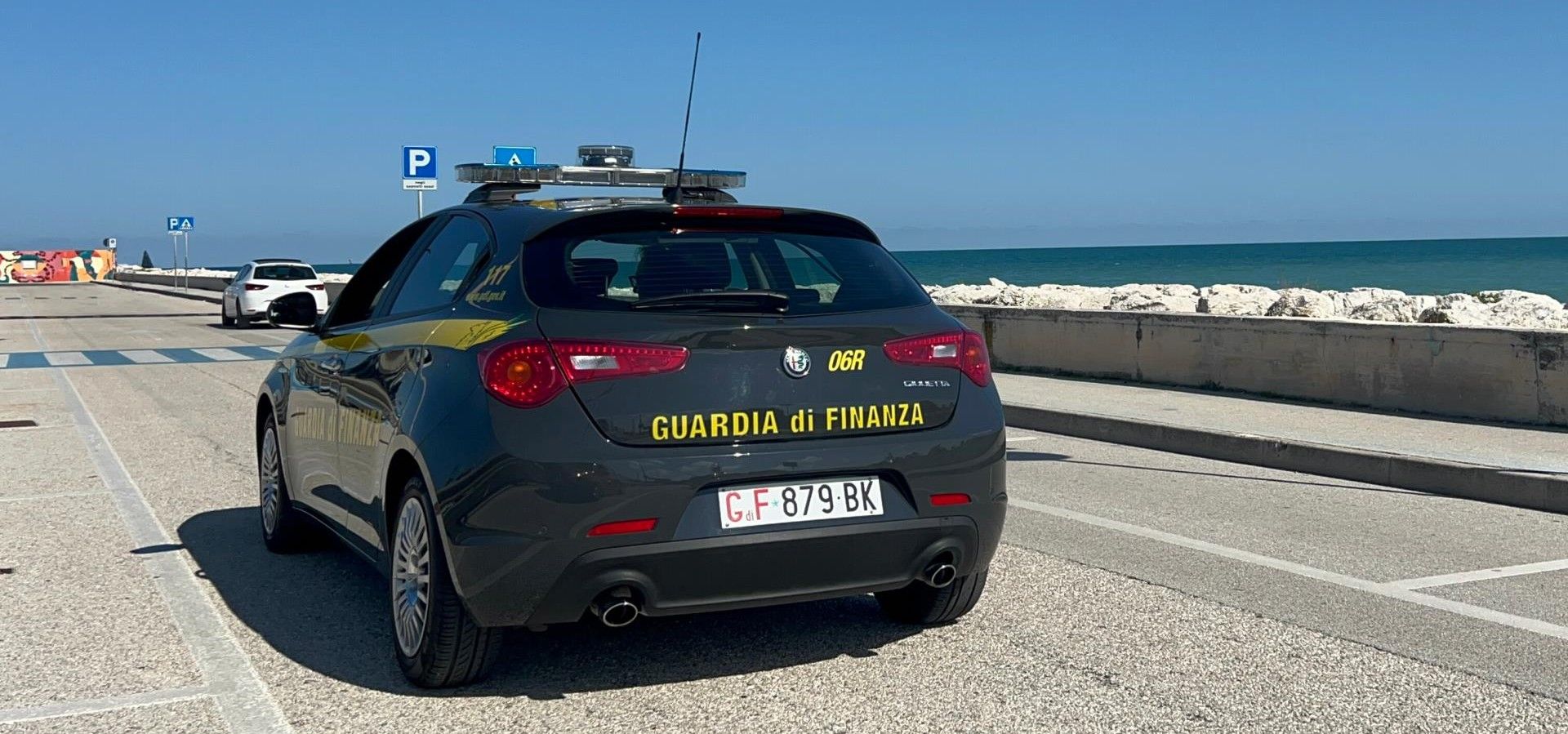 Operazione antidroga, sequestrati oltre 600 grammi tra cocaina, hashish e marijuana