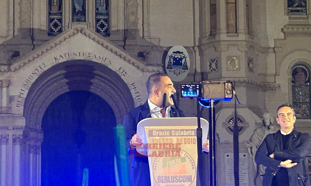 Reggio, Cannizzaro lancia la sfida: «Mi candido a sindaco». Occhiuto in corsa