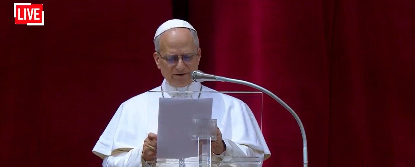 Papa, «appello ai grandi della terra, mai più guerra»