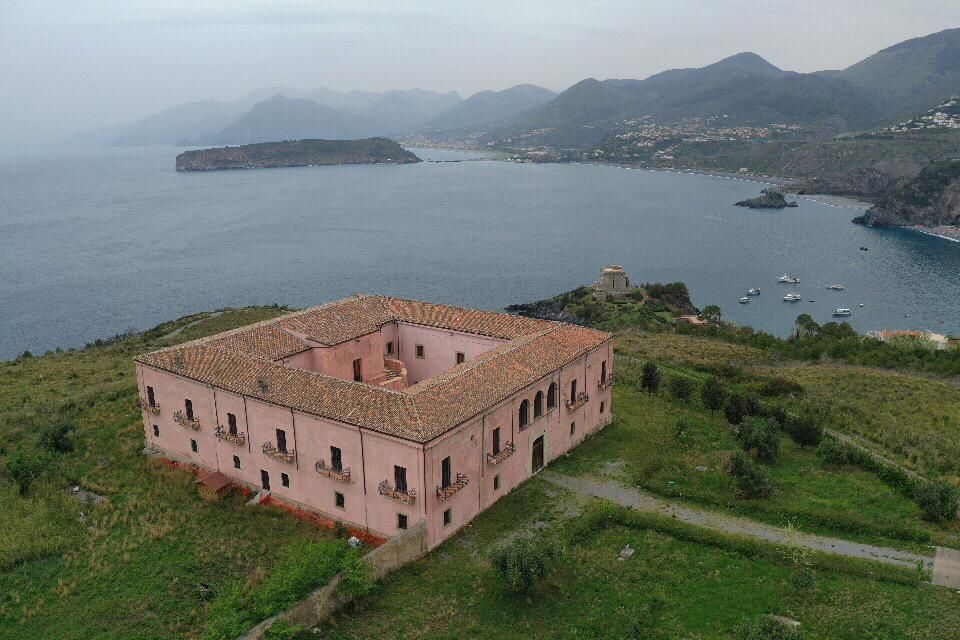 San Nicola Arcella, il Palazzo dei Principi Lanza di Trabia diventerà un resort