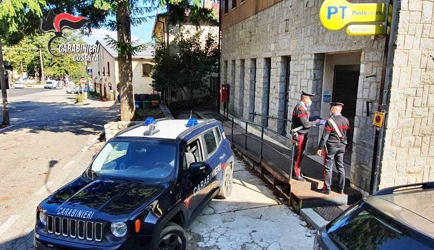 Incassava rimborsi Irpef, truffatore seriale arrestato a Cosenza