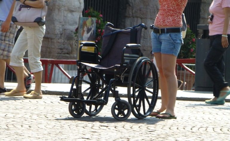 Sanità reggina nel caos, terzo settore in rivolta