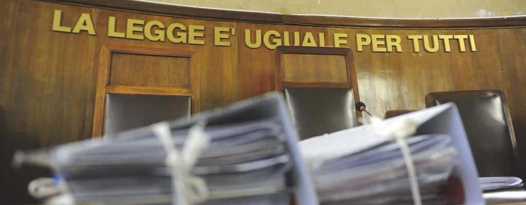 Al via il processo contro il capo gabinetto della Questura di Catanzaro