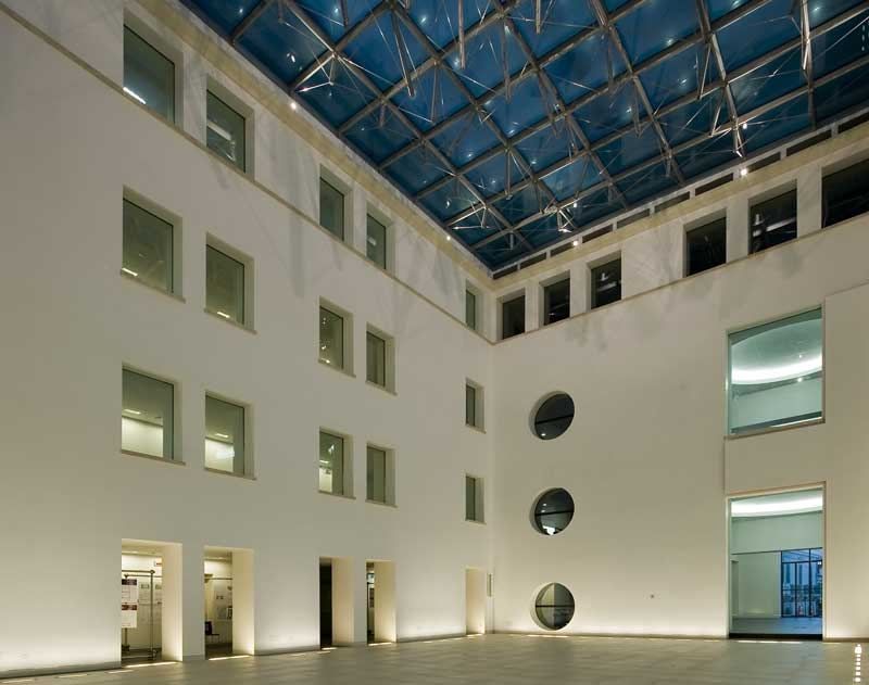 In diecimila per i Bronzi in due giorni  