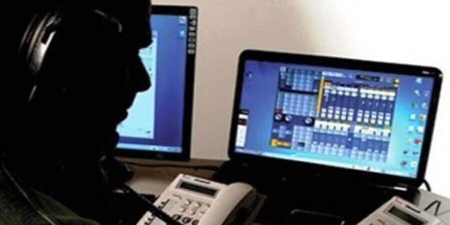 Giornalista calabrese spiato col trojan dalla Procura senza essere indagato