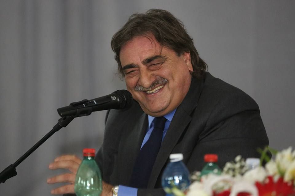 Catanzaro, il centrodestra si incarta: Loiero rinuncia, resta lo stallo sul candidato sindaco