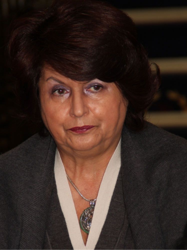 Peppe lancia un`Opa su Fli