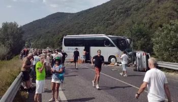 Scontro tra bus, camper e auto sulla Terni-Rieti: 5 morti