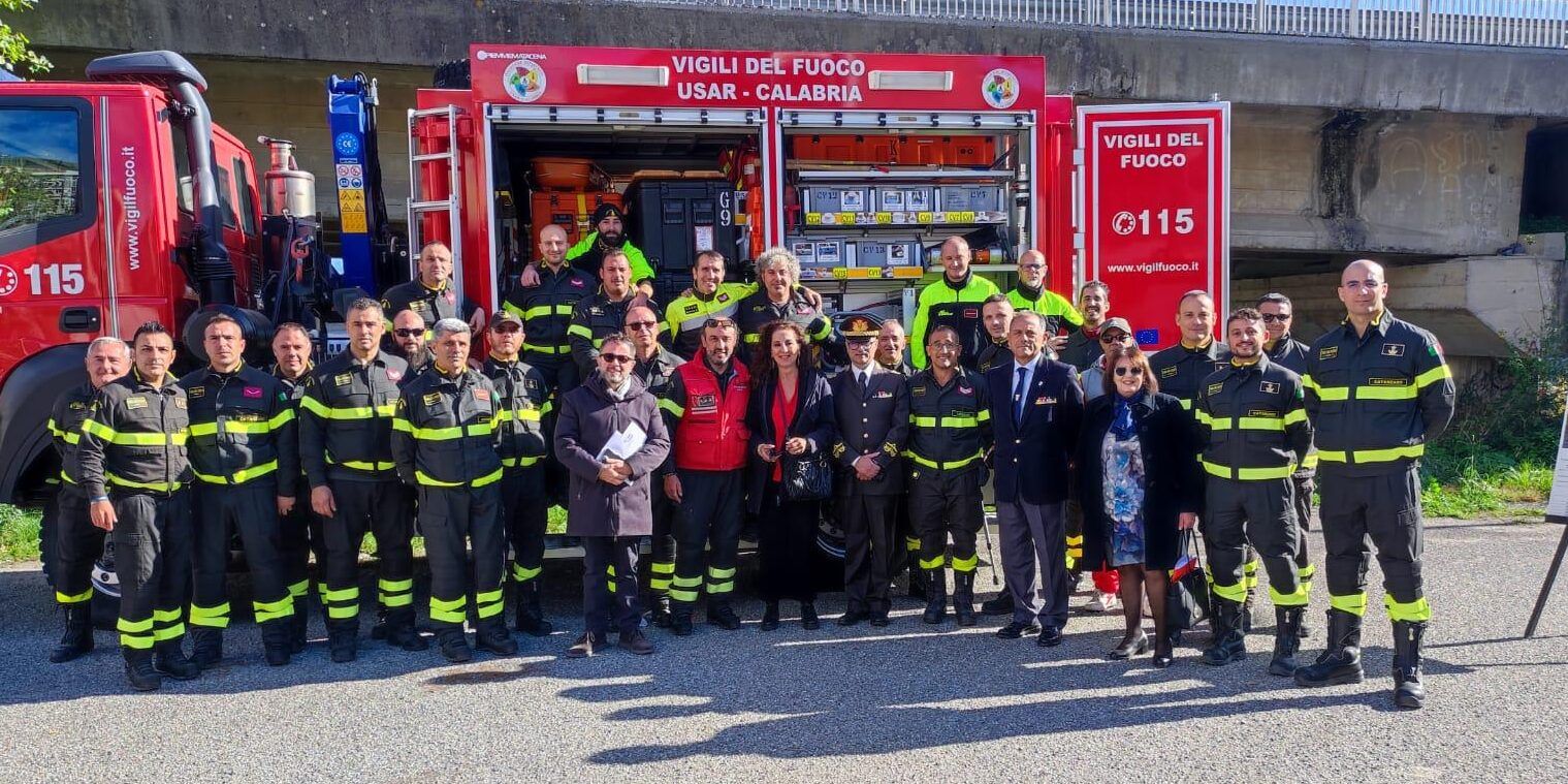 «Sentimenti di riconoscenza e ammirazione al Corpo dei Vigili del Fuoco, eccellenza italiana»