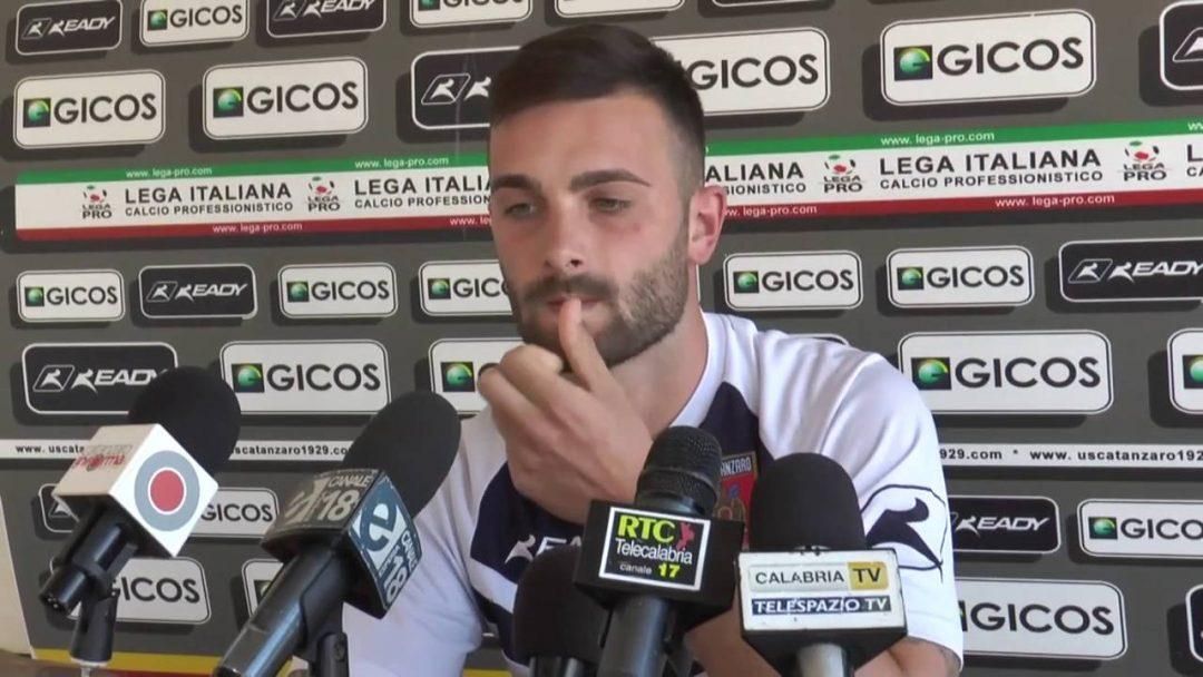 Pasqualoni lascia il Catanzaro